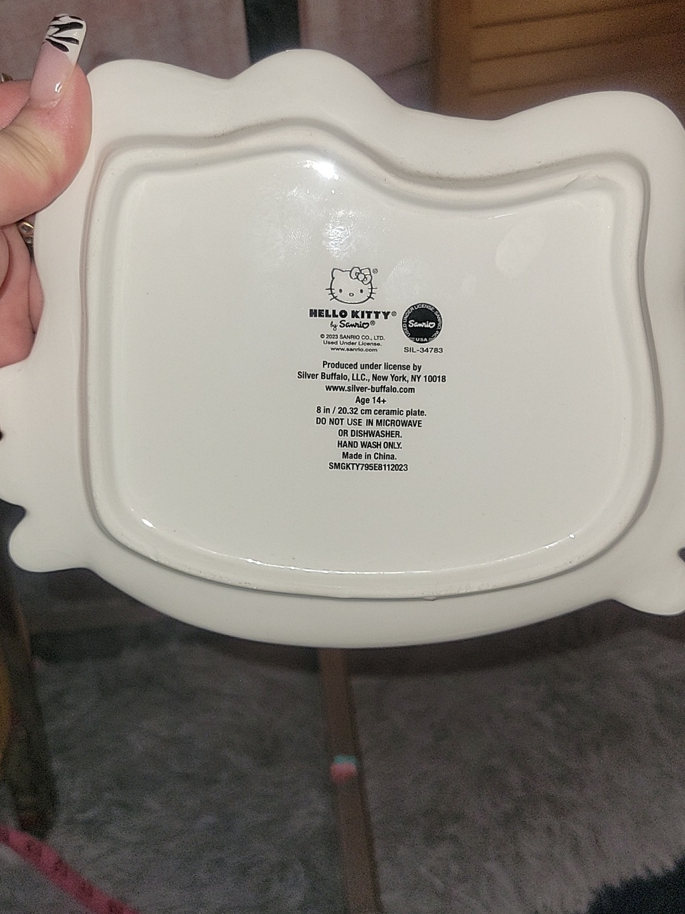 Hello Kitty Pink Bow Ceramic Plate - Picture 6 of 10